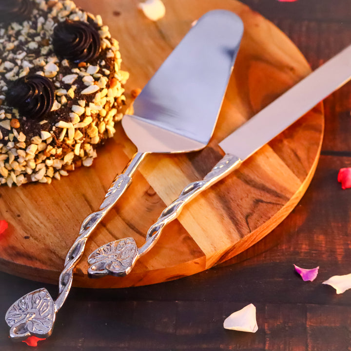 'Silver Heart' Cake Server Set of 2 (Silver)