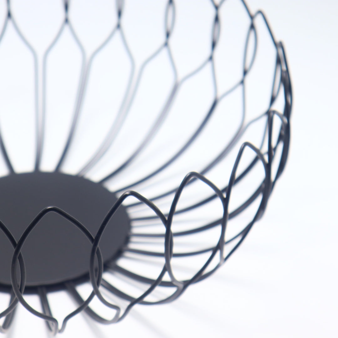 'Black Lotus' Iron Wire Basket for Fresh Fruits, Vegetables, (Matte Black)